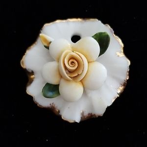 Capodimonte Floral Pendant